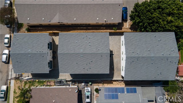1031 N Cummings Street, Los Angeles CA: https://media.crmls.org/medias/5e34f224-1e68-409f-a58b-ac69e98d8826.jpg