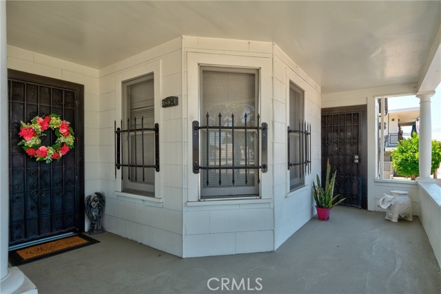 Detail Gallery Image 2 of 9 For 1334 E 4th St, Santa Ana,  CA 92701 - – Beds | – Baths