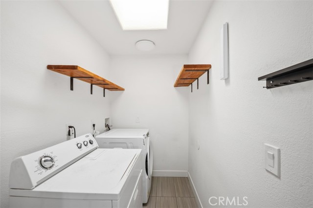 Detail Gallery Image 5 of 26 For 4134 W 107th St, Inglewood,  CA 90304 - 3 Beds | 2 Baths