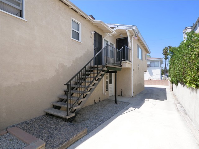 Detail Gallery Image 10 of 11 For 1136 W 10th St, San Pedro,  CA 90731 - – Beds | – Baths