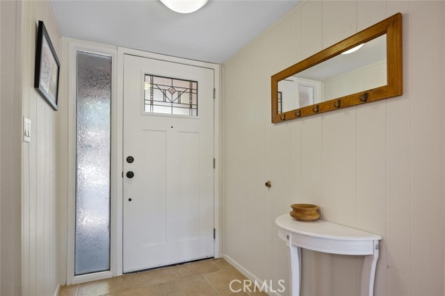 Detail Gallery Image 3 of 22 For 23538 Adamsboro Dr, Newhall,  CA 91321 - 4 Beds | 2 Baths