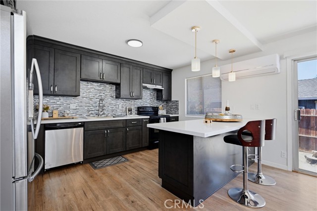Front Image Thumbnail for CRLC26168488