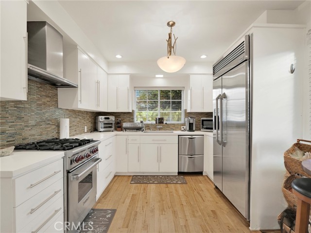 Detail Gallery Image 4 of 27 For 10335 Orton Ave, Los Angeles,  CA 90064 - 3 Beds | 2/1 Baths