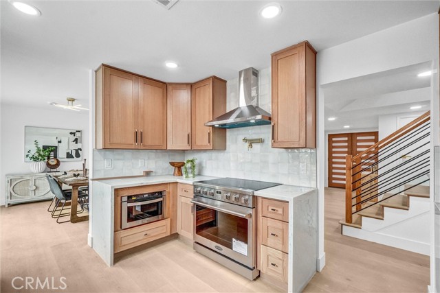 Image 11 of 47 For 9171 Regatta Drive