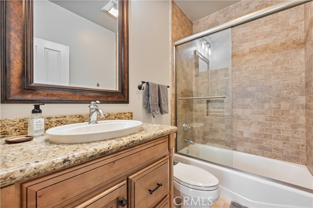 Detail Gallery Image 27 of 50 For 26101 Knoll Ct, Valencia,  CA 91381 - 5 Beds | 3/1 Baths