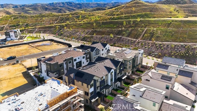 Detail Gallery Image 55 of 55 For 27321 Bear Creek Ln, Valencia,  CA 91381 - 4 Beds | 3/1 Baths