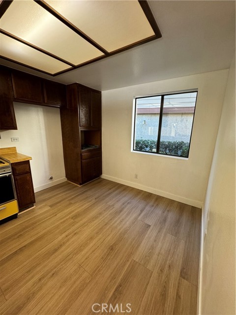 Detail Gallery Image 6 of 30 For 5760 Owensmouth Ave #28,  Woodland Hills,  CA 91367 - 2 Beds | 2 Baths