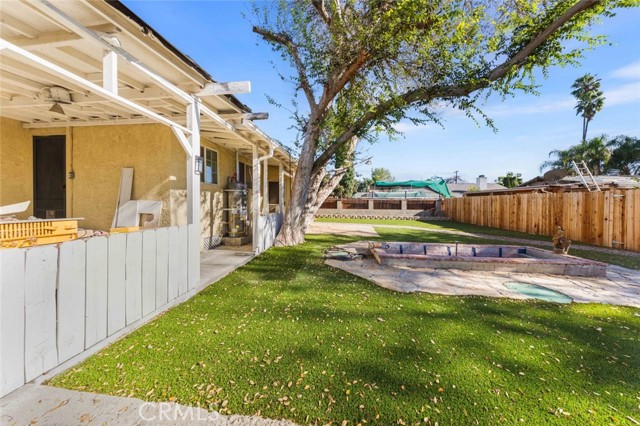 Detail Gallery Image 37 of 52 For 19148 Saticoy St, Reseda,  CA 91335 - 3 Beds | 2 Baths