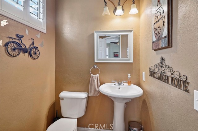 Detail Gallery Image 13 of 31 For 1899 Jamaica Way, Vista,  CA 92081 - 3 Beds | 2/1 Baths