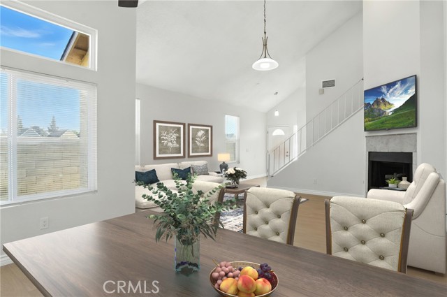 11440 Ridgewood Drive, Fontana CA: https://media.crmls.org/medias/5e3c5162-4612-4d42-8b9f-8bf0b80458bf.jpg