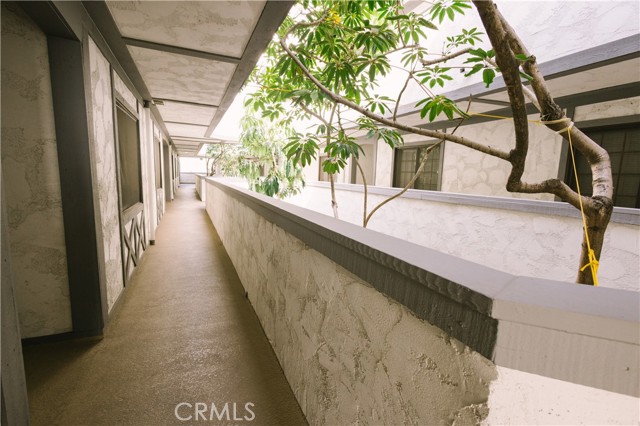 Detail Gallery Image 16 of 19 For 282 Redondo #302,  Long Beach,  CA 90803 - 2 Beds | 2 Baths