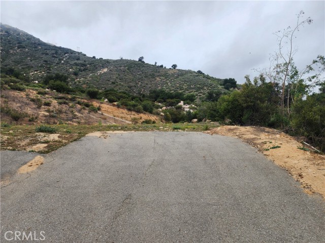 30 Lakeview, Lake Elsinore CA: https://media.crmls.org/medias/5e3d8cd6-560d-480b-af46-d3424f5dc639.jpg
