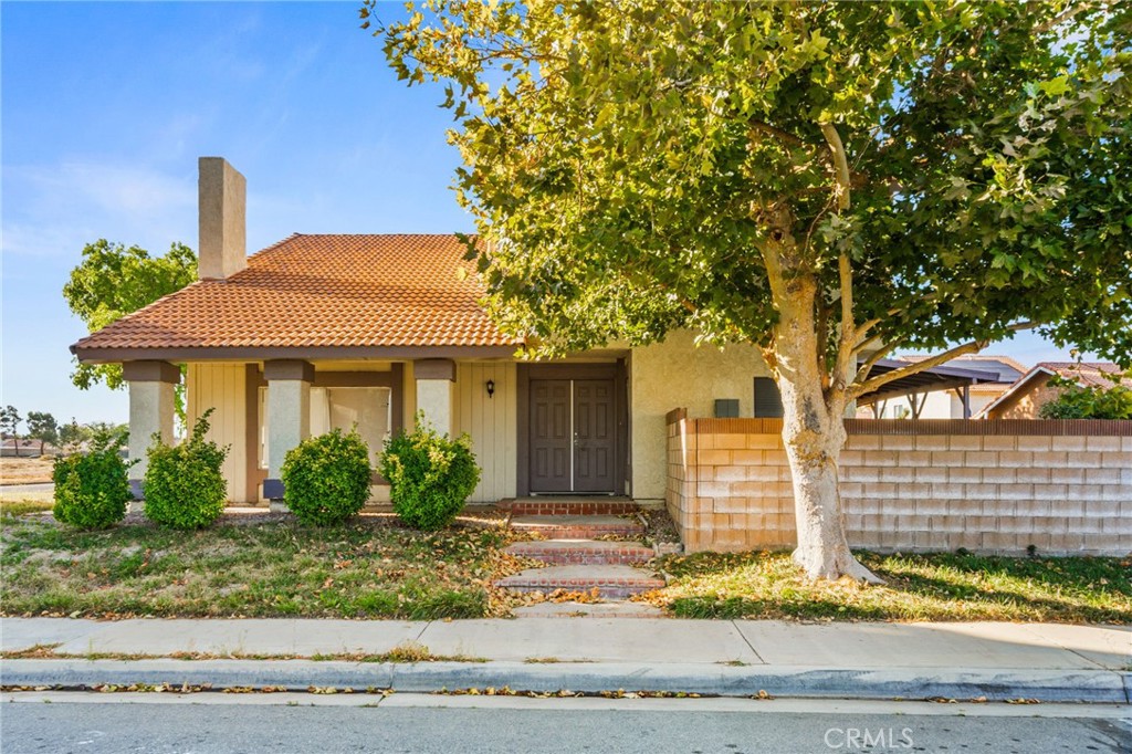 MLS #OC25218546 image #5