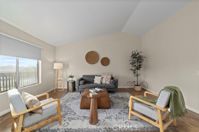 Detail Gallery Image 3 of 21 For 824 N Pasadena Ave #31,  Azusa,  CA 91702 - 2 Beds | 1 Baths