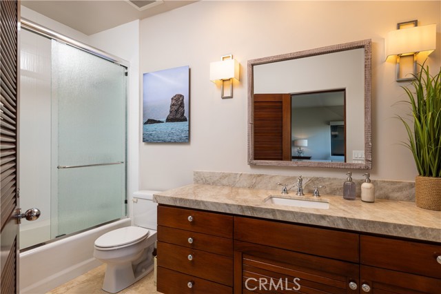 Detail Gallery Image 24 of 39 For 2901 Ocean Bld, Corona Del Mar,  CA 92625 - 4 Beds | 4/3 Baths