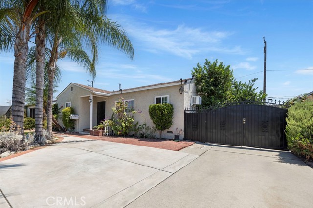 1626 E. Mardina St., West Covina CA: https://media.crmls.org/medias/5e3fecf7-2440-44f1-bc50-8472c4ee4de8.jpg