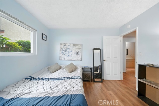 11811 La Serna Drive, Whittier CA: https://media.crmls.org/medias/5e400f7d-ebaf-4a38-ac99-abea6d52553b.jpg