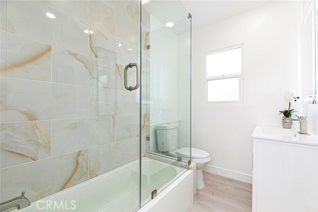Detail Gallery Image 34 of 47 For 11605 Sunshine, Studio City,  CA 91604 - 2 Beds | 2 Baths