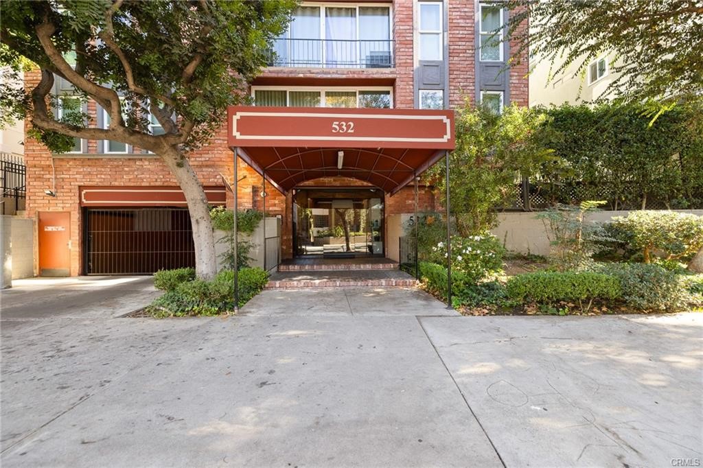 Detail Gallery Image 16 of 27 For 532 N Rossmore Ave #412,  Los Angeles,  CA 90004 - 1 Beds | 1 Baths