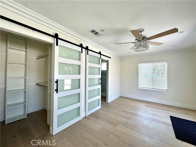 Detail Gallery Image 12 of 31 For 3821 S Muirfield Rd, Los Angeles,  CA 90008 - 4 Beds | 2 Baths