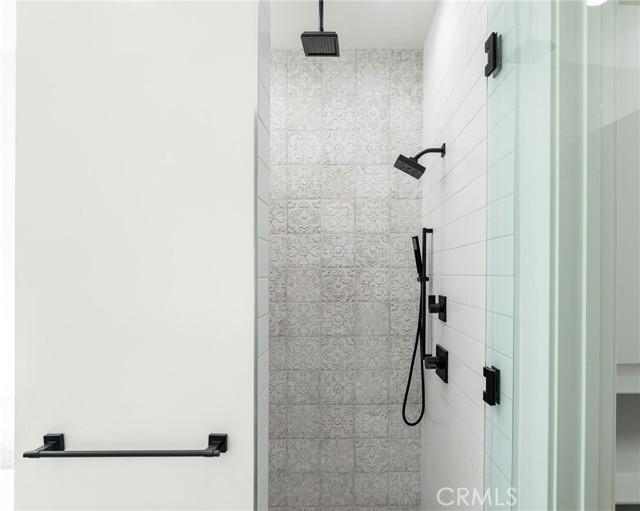 Premier Shower Amenities