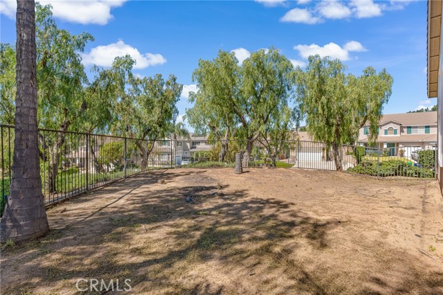 Detail Gallery Image 37 of 41 For 1070 Mandevilla Way, Corona,  CA 92879 - 3 Beds | 3/1 Baths