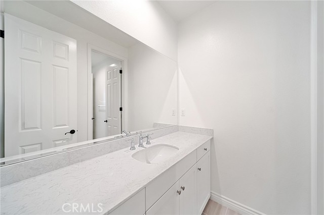 Detail Gallery Image 37 of 42 For 66 Poncho, Irvine,  CA 92602 - 4 Beds | 4/1 Baths