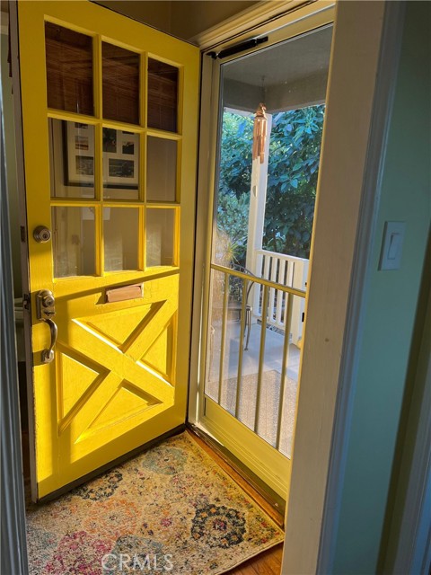 Detail Gallery Image 9 of 44 For 2539 Santiago, Santa Ana,  CA 92706 - 3 Beds | 2 Baths