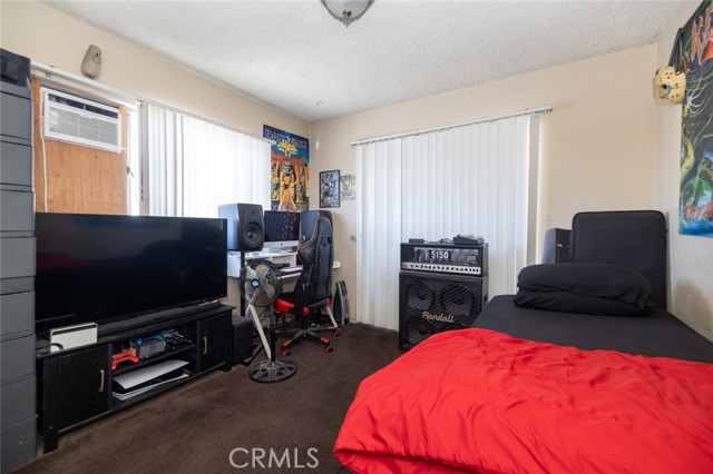 2912 W Via Acosta, Montebello CA: https://media.crmls.org/medias/5e469118-b684-497d-aa09-2c412f172fc4.jpg