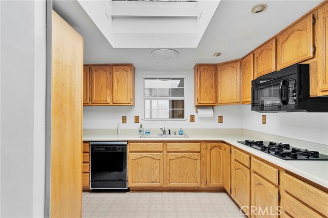 Detail Gallery Image 20 of 55 For 14775 Gayhead, Apple Valley,  CA 92307 - 3 Beds | 2 Baths