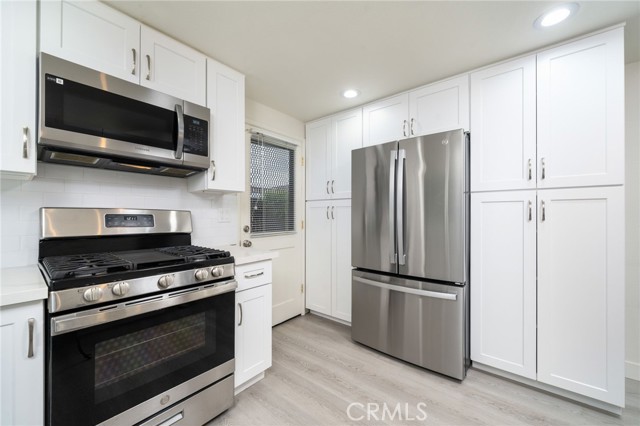 Detail Gallery Image 14 of 38 For 1032 E Juanita, Glendora,  CA 91740 - 4 Beds | 2 Baths