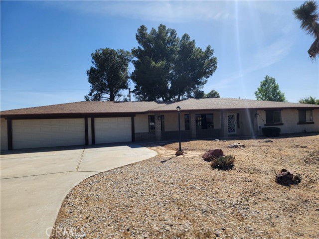 Image 3 for 20360 Eyota Rd, Apple Valley, CA 92308