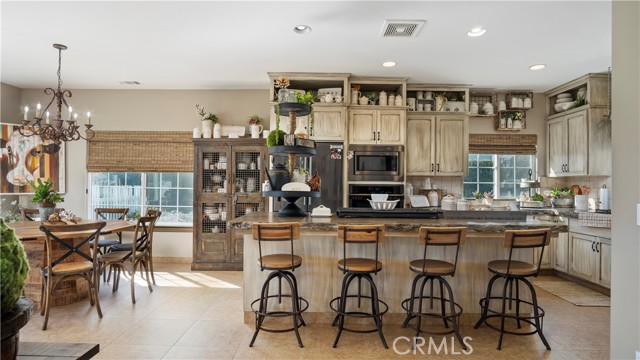 Detail Gallery Image 12 of 75 For 2566 Callender Rd, Arroyo Grande,  CA 93420 - 5 Beds | 4/1 Baths