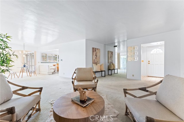 Detail Gallery Image 55 of 57 For 9521 Royal Palm Bld, Garden Grove,  CA 92841 - 4 Beds | 2/1 Baths