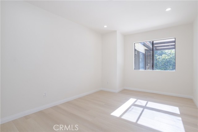 Detail Gallery Image 23 of 41 For 11772 Monte Leon Way, Porter Ranch,  CA 91326 - 4 Beds | 2 Baths