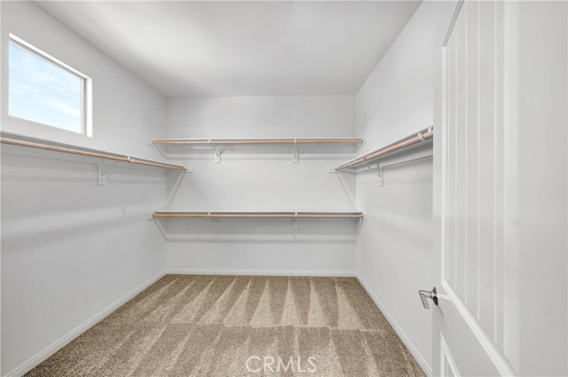 1458 E Laurelwood Drive, San Bernardino CA: https://media.crmls.org/medias/5e48c277-fe63-4214-a1db-92d296d4cb2c.jpg