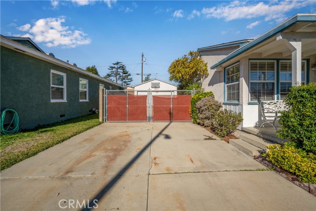 Detail Gallery Image 45 of 45 For 5815 E Oxholm, Long Beach,  CA 90808 - 3 Beds | 2 Baths