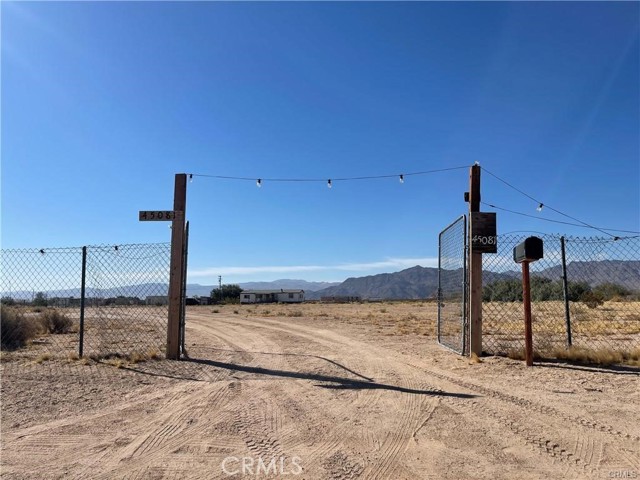 Detail Gallery Image 32 of 43 For 45125 Mendocino Rd, Newberry Springs,  CA 92365 - 5 Beds | 3 Baths