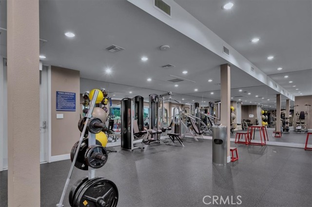 Image 65 of 75 For 300 4th Street 214