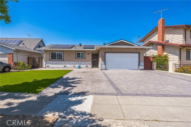 2683 E Trimble Road, San Jose CA: https://media.crmls.org/medias/5e4a0f48-8475-44ff-8ca2-9b0a83867349.jpg