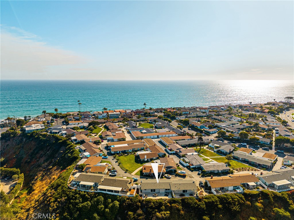 https://media.crmls.org/medias/5e4a7c73-3a08-4869-b5e7-cdfe0b08a736.jpg?preset=X-Large
