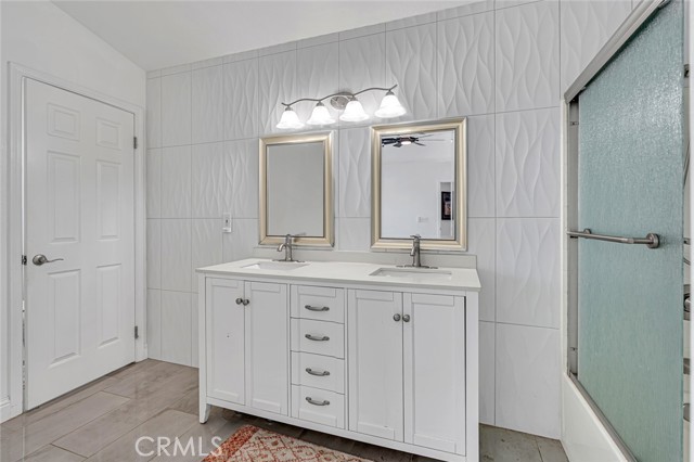 29578 Diane Way, Madera CA: https://media.crmls.org/medias/5e4adaf3-3c57-4a21-b6de-4eb6979d544f.jpg