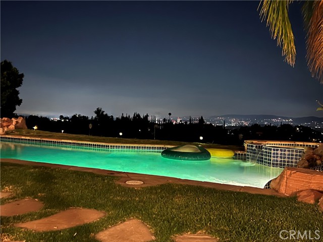 Detail Gallery Image 20 of 21 For 7420 Cliffside Ct, West Hills,  CA 91307 - 5 Beds | 5 Baths