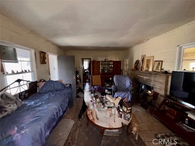 21835 Dotame Avenue, Apple Valley CA: https://media.crmls.org/medias/5e4b8595-e414-44a9-a3f4-3aa9703cacbe.jpg