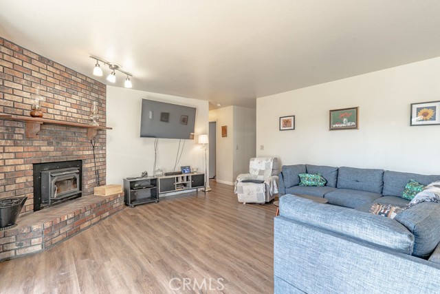 Detail Gallery Image 4 of 31 For 6446 Ponderosa Way, Magalia,  CA 95954 - 2 Beds | 2 Baths