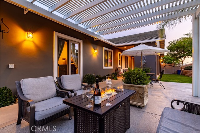 98 Nutwood Circle, Paso Robles CA: https://media.crmls.org/medias/5e4d9394-b814-47dc-9356-68ff900b6b95.jpg