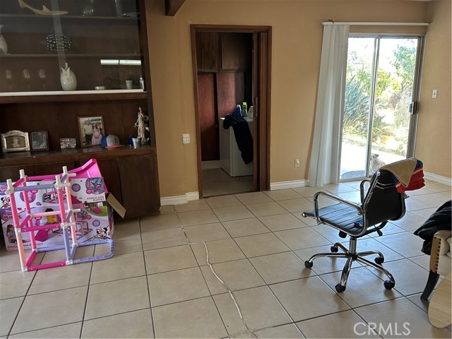 4644 La Canada Road, Fallbrook CA: https://media.crmls.org/medias/5e4e36ee-c1fe-45b2-a9f2-692f5dc1f061.jpg