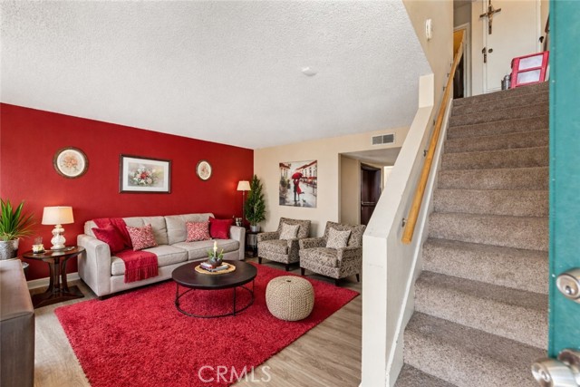 Detail Gallery Image 5 of 30 For 839 Richland, Upland,  CA 91786 - 2 Beds | 1/1 Baths