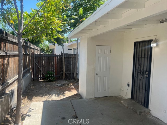 Detail Gallery Image 16 of 41 For 1026 Flower St, Bakersfield,  CA 93305 - – Beds | – Baths
