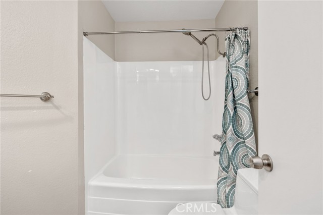 Detail Gallery Image 23 of 38 For 640 the Village #216,  Redondo Beach,  CA 90277 - 2 Beds | 2 Baths